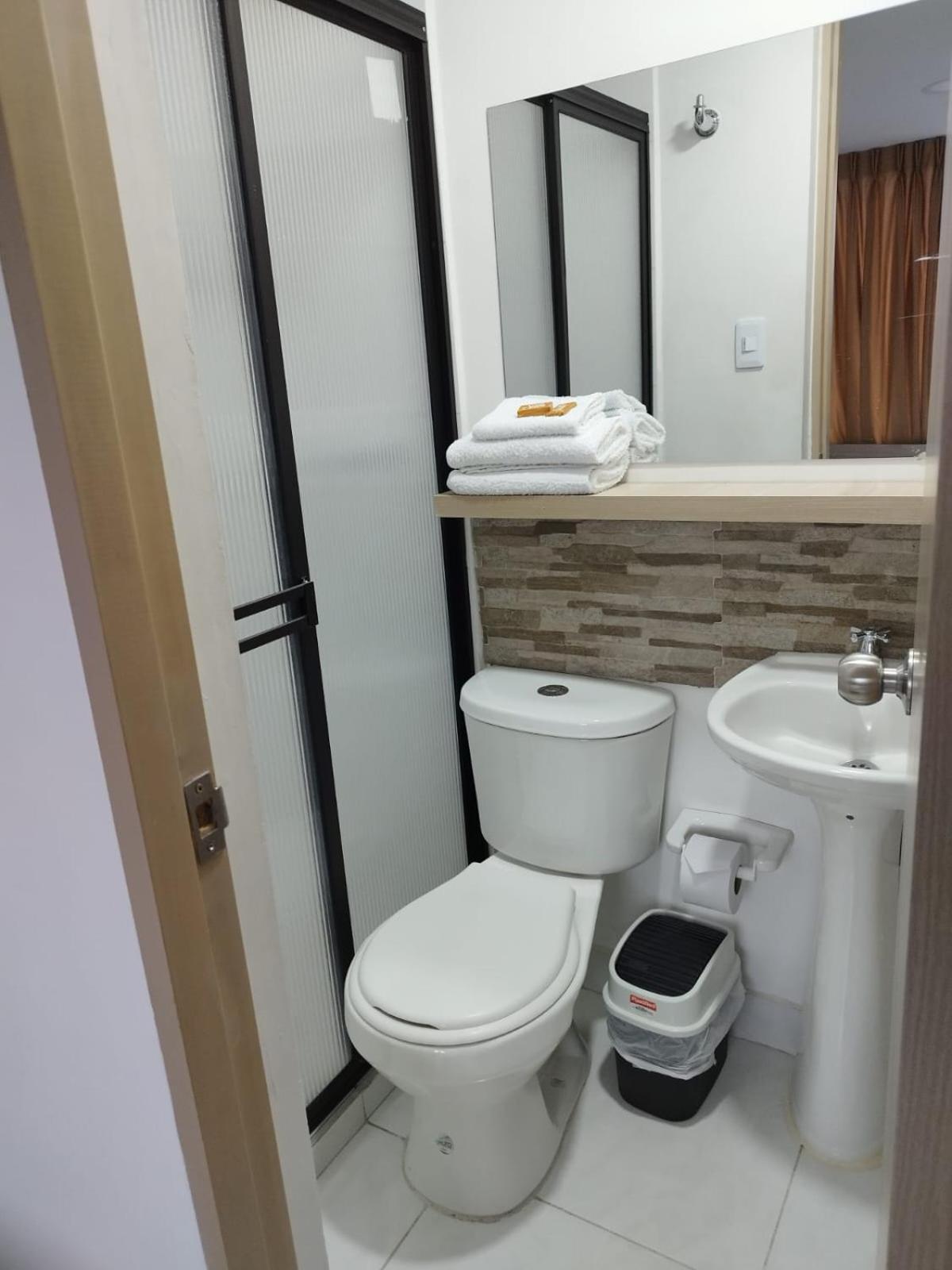Hotel Adel Manizales Esterno foto