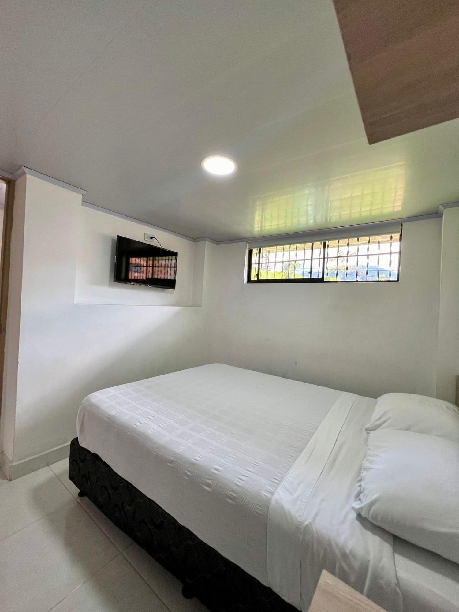 Hotel Adel Manizales Esterno foto